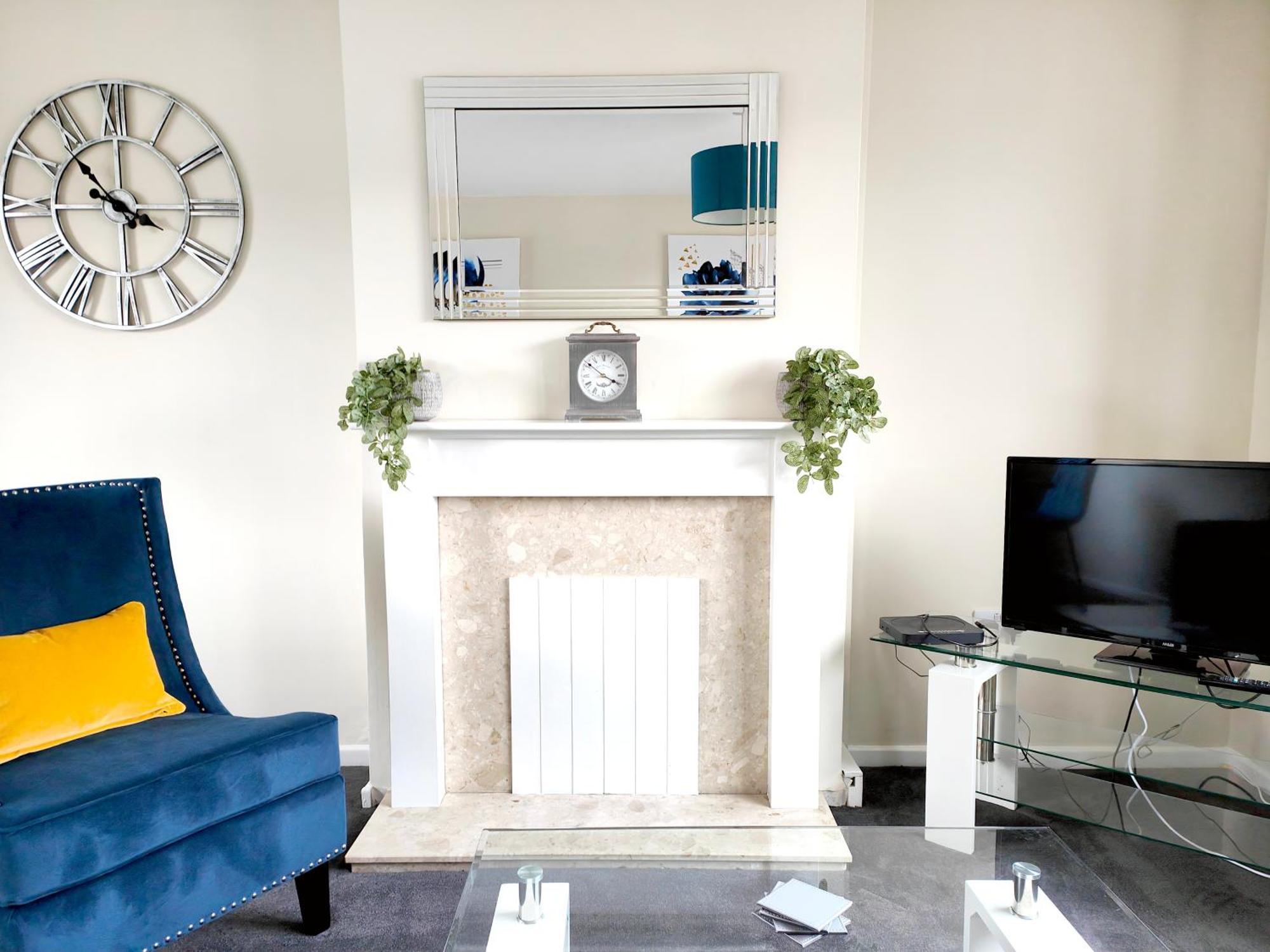 Terrance House, Modern, Spacious *
